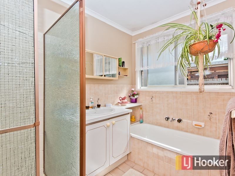 27 Wairoa Drive, Strathpine QLD 4500