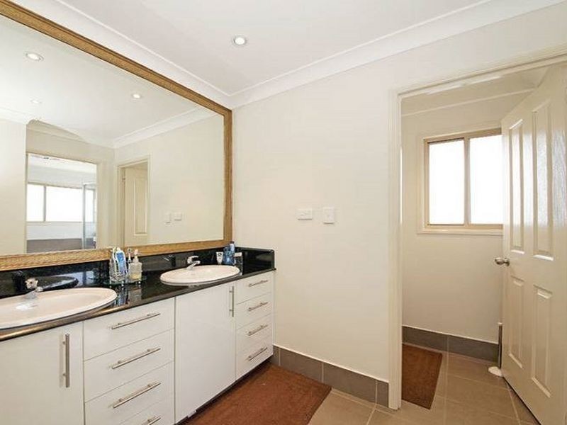 24 Lakeview Terrace, Murrumba Downs QLD 4503