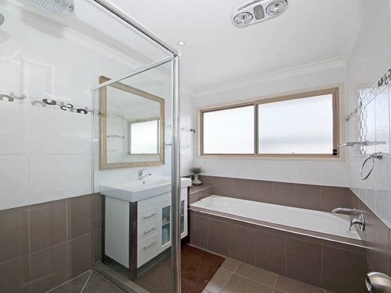 24 Lakeview Terrace, Murrumba Downs QLD 4503