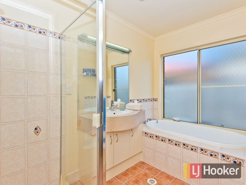 35 Johnston Place, Bracken Ridge QLD 4017