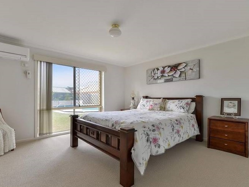 11 Fieldstone Close, Bracken Ridge QLD 4017