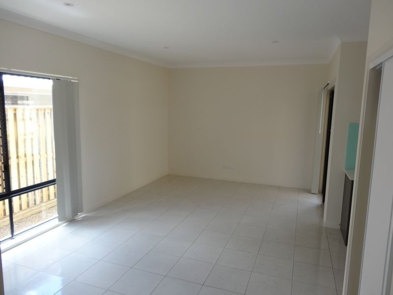 North Lakes QLD 4509