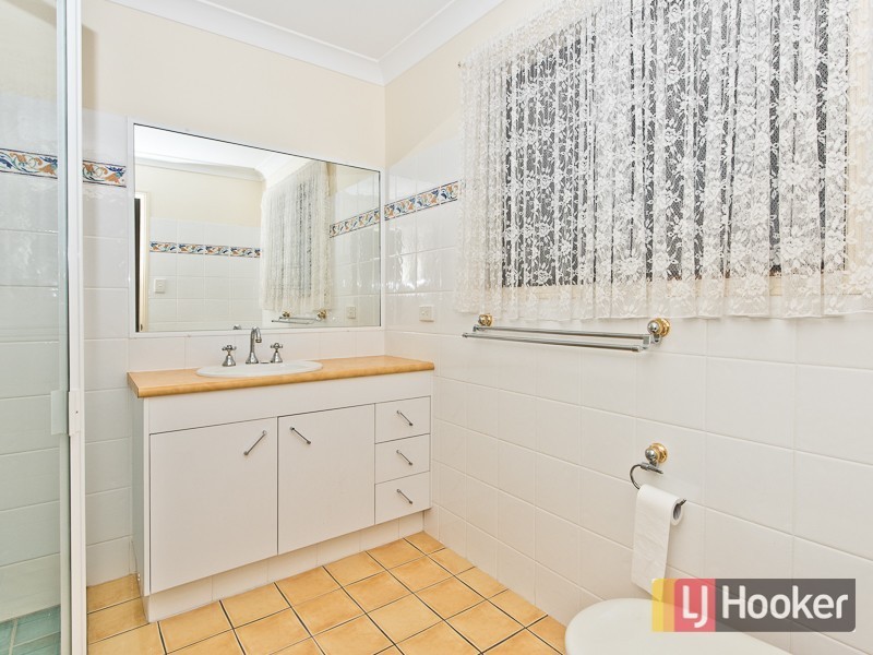10 Johnston Place, Bracken Ridge QLD 4017