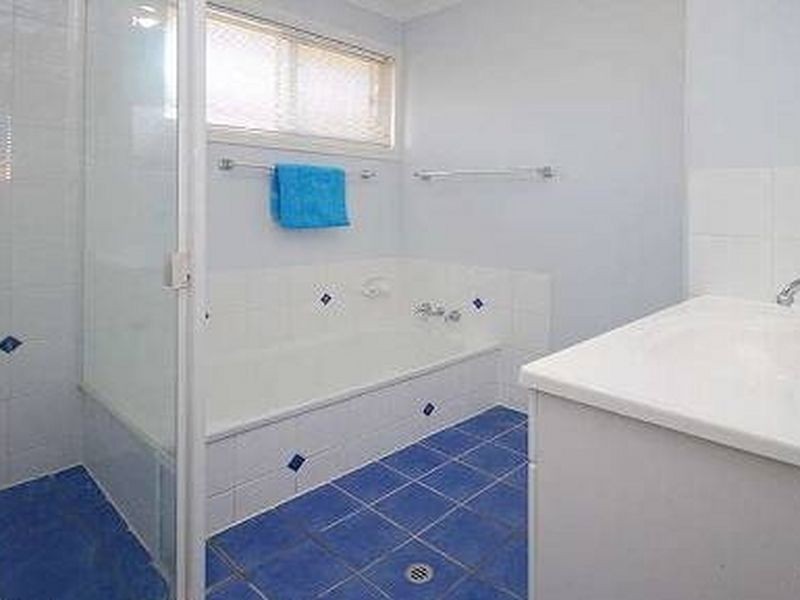 17 Ardcarn Street, Bracken Ridge QLD 4017