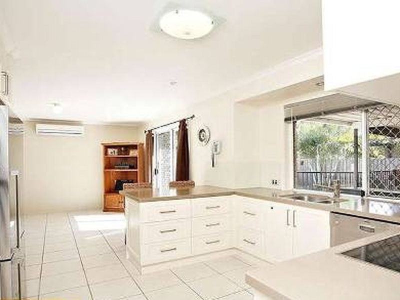 31 Sophy Crescent, Bracken Ridge QLD 4017