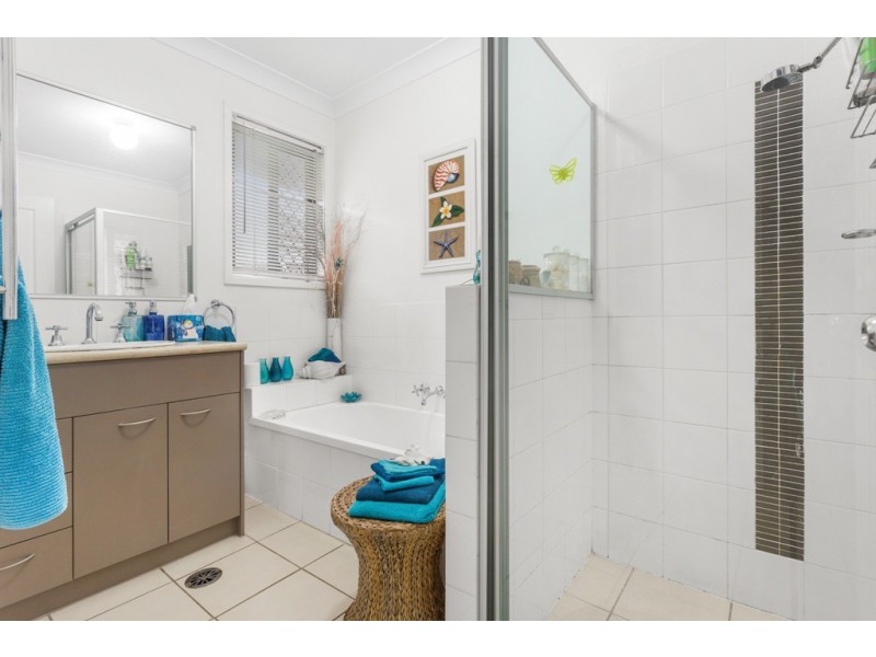72-74 Hollywood Avenue, Bellmere QLD 4510