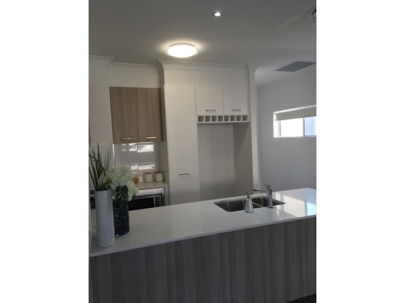 18/474 Roghan Road (Girraween Lane), Fitzgibbon QLD 4018