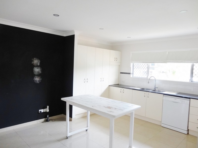 15 Patricia Street, Strathpine QLD 4500