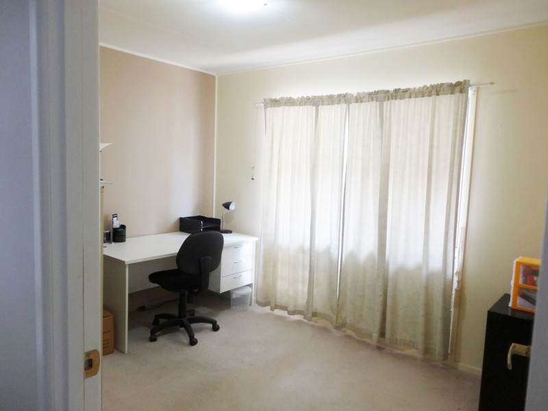 15 Patricia Street, Strathpine QLD 4500