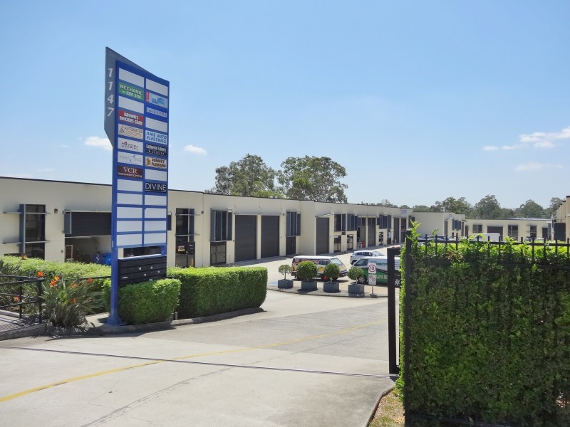 3/1147 South Pine Road, Arana Hills QLD 4054