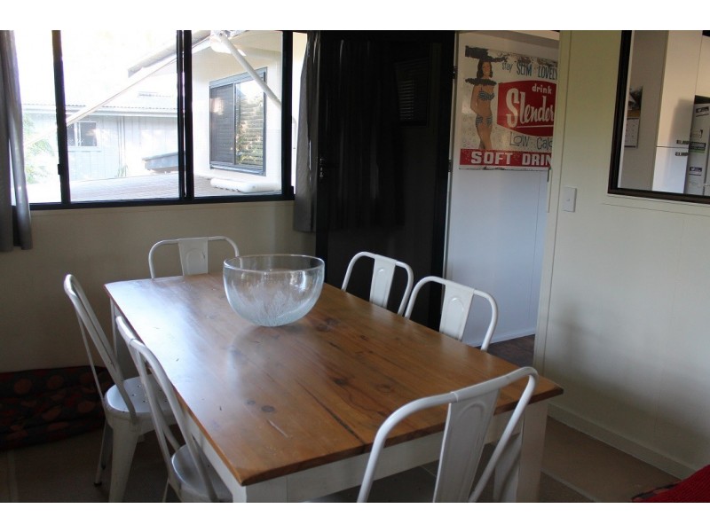 7 Orange Grove Street, Coochiemudlo Island QLD 4184