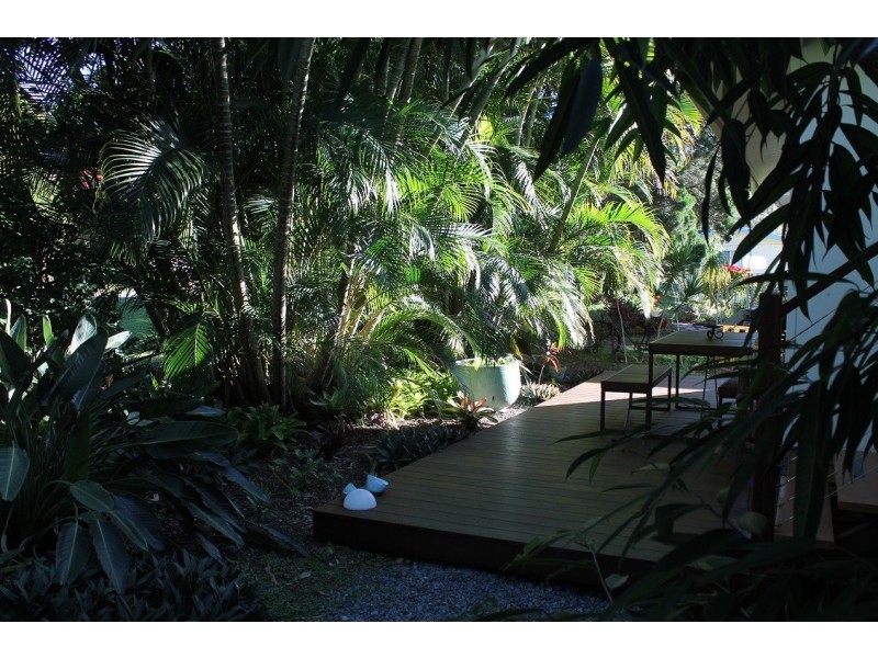 7 Orange Grove Street, Coochiemudlo Island QLD 4184