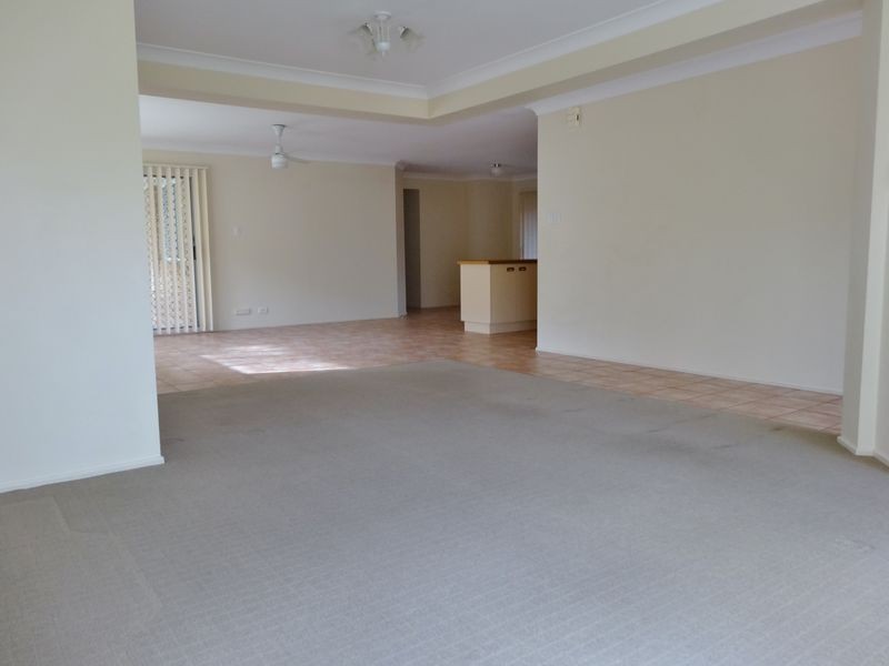 8 Joyce Crescent, Bracken Ridge QLD 4017
