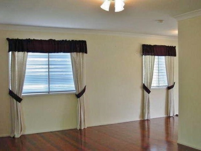 16 Bringelly Street, Arana Hills QLD 4054