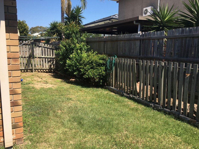 2/10 River Gum Close, Fitzgibbon QLD 4018