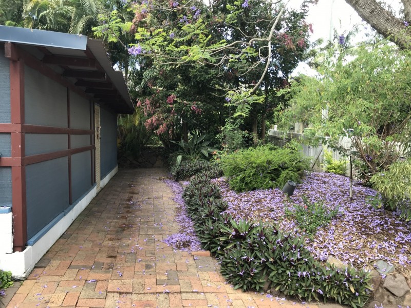 13 Marana Street, Coochiemudlo Island QLD 4184