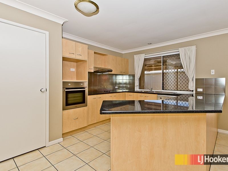 9 Fieldstone Close, Bracken Ridge QLD 4017