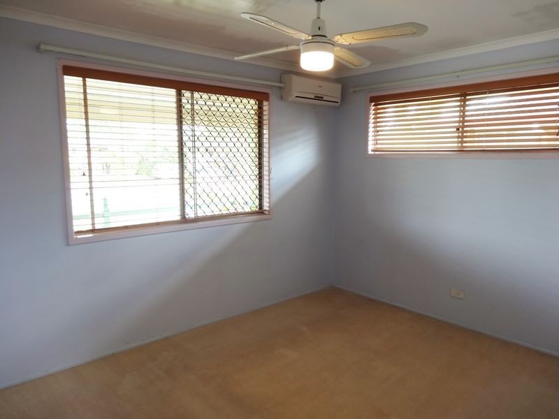 16 Arrakune Crescent, Kallangur QLD 4503