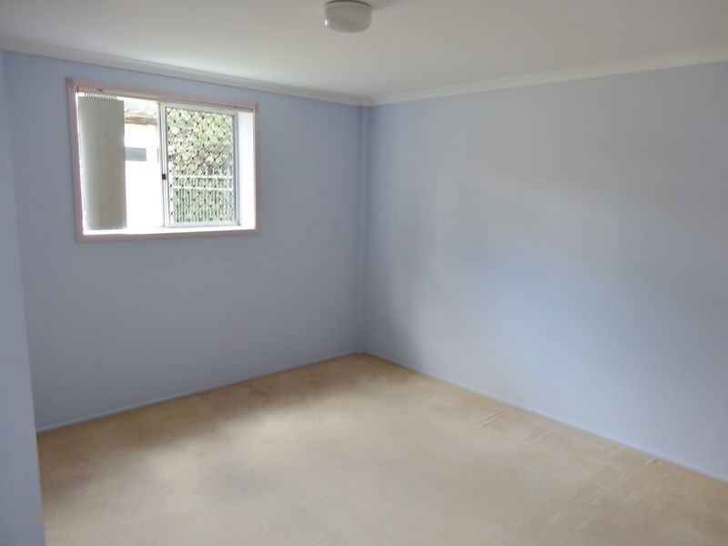 16 Arrakune Crescent, Kallangur QLD 4503