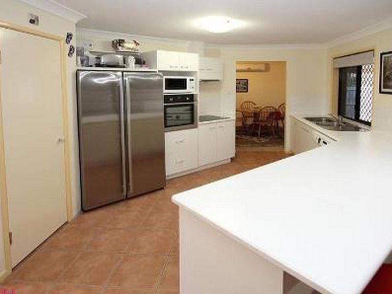 15 Ewan Place, Bracken Ridge QLD 4017