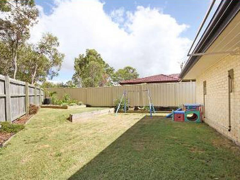 15 Ewan Place, Bracken Ridge QLD 4017