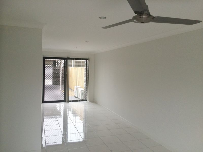 64 Warrumbungle Parade, Fitzgibbon QLD 4018