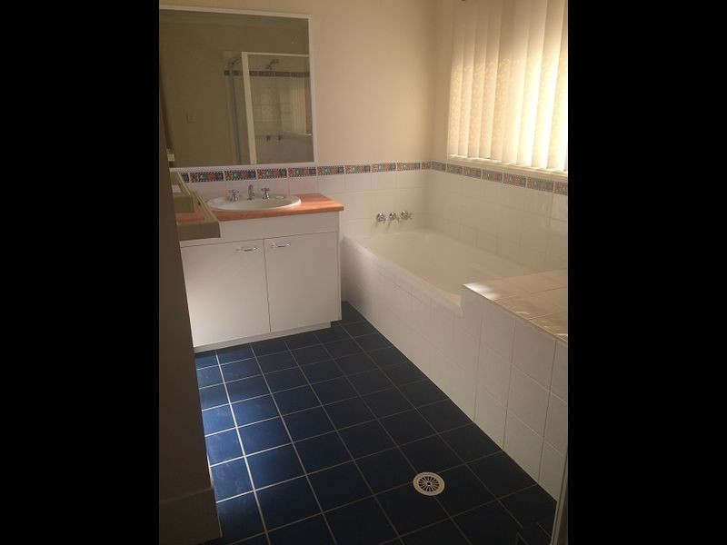 4 Flynn Place, Aspley QLD 4034