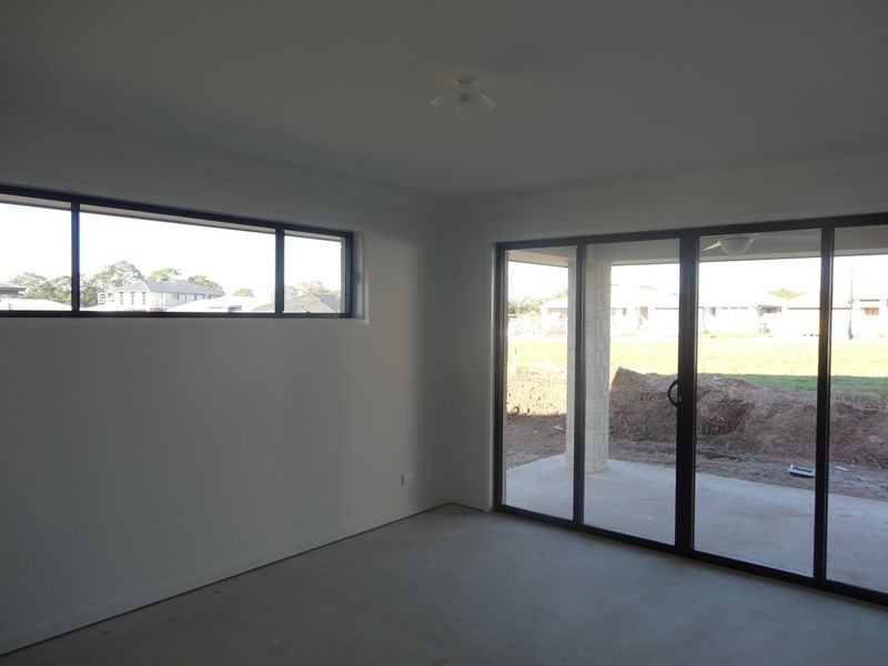 17 Matthew Crescent, Griffin QLD 4503