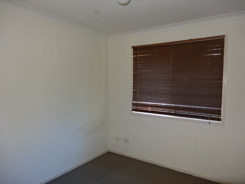 37 Cambridge Crescent, Fitzgibbon QLD 4018