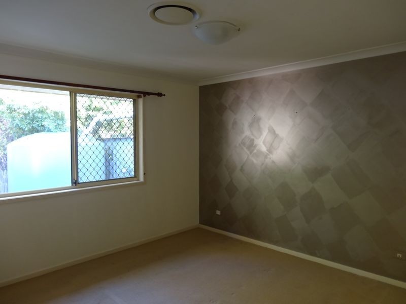 37 Cambridge Crescent, Fitzgibbon QLD 4018