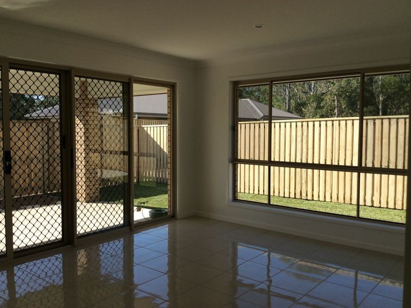 35 Otway Crescent, Fitzgibbon QLD 4018