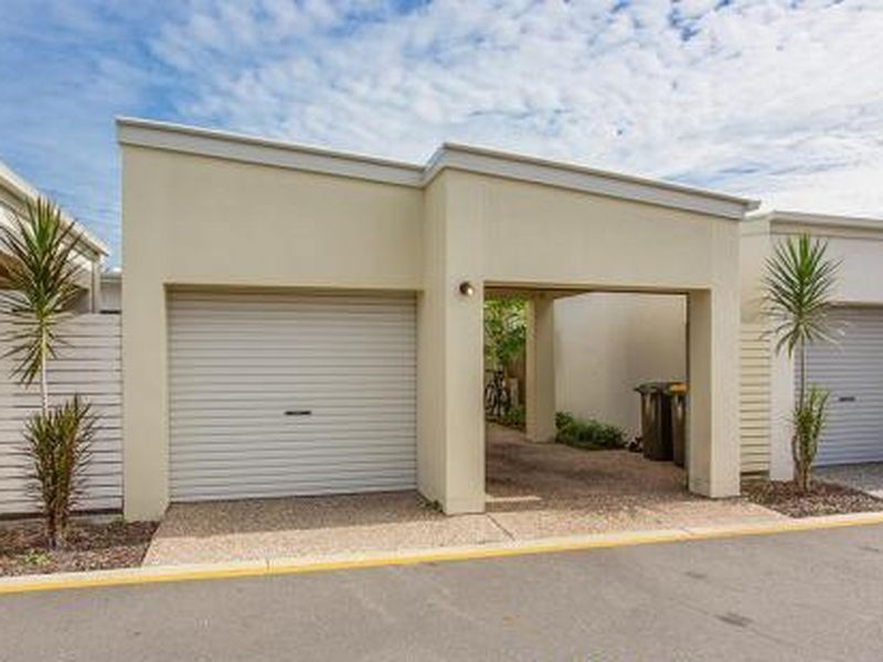 19 Daintree Park Way, Fitzgibbon QLD 4018