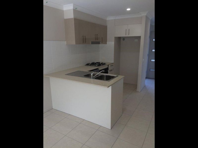 13 Macquarie Circuit, Fitzgibbon QLD 4018