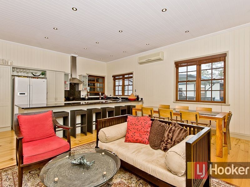 26 Oxford Place, Shorncliffe QLD 4017