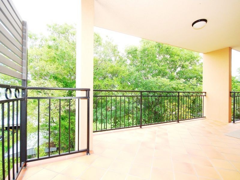 East Brisbane QLD 4169