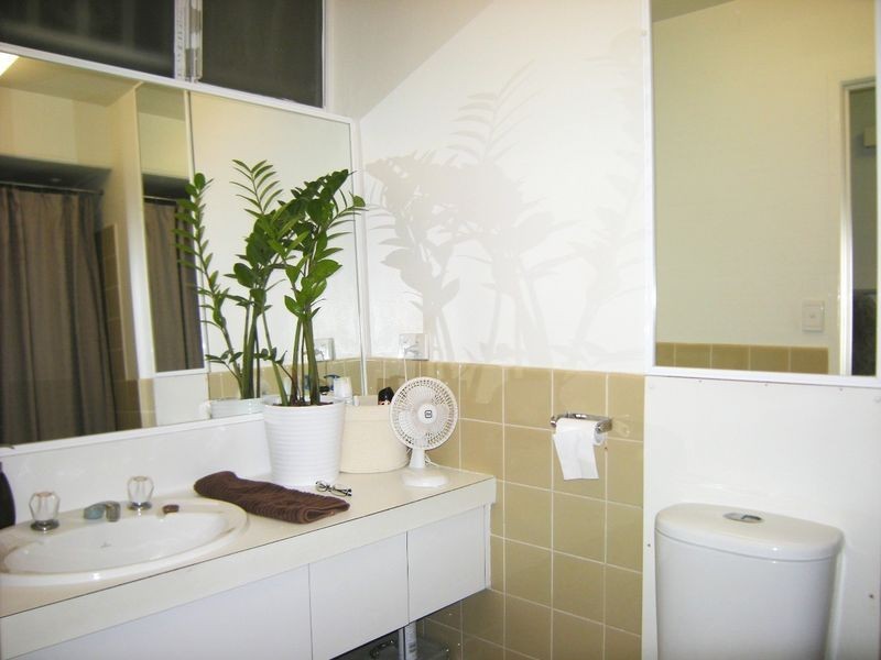 10/50 Hampstead Road, Highgate Hill QLD 4101