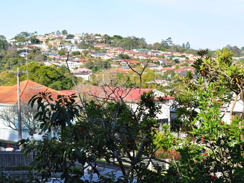 Holland Park West QLD 4121