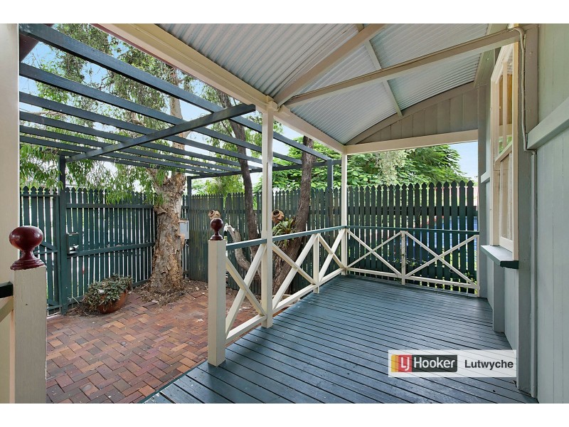 33 Warmington Street, Paddington QLD 4064