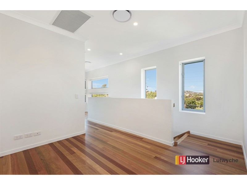 177 Fifth Avenue, Windsor QLD 4030