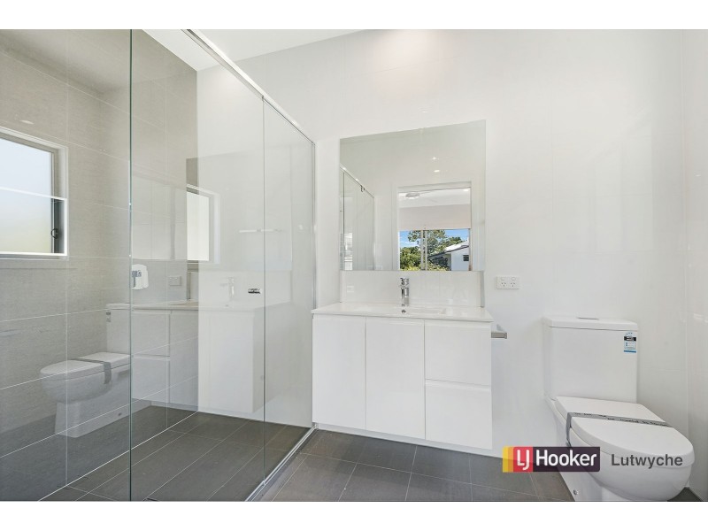 177 Fifth Avenue, Windsor QLD 4030