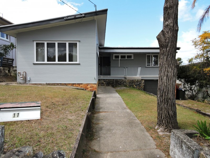 11 Farrant Street, Stafford Heights QLD 4053