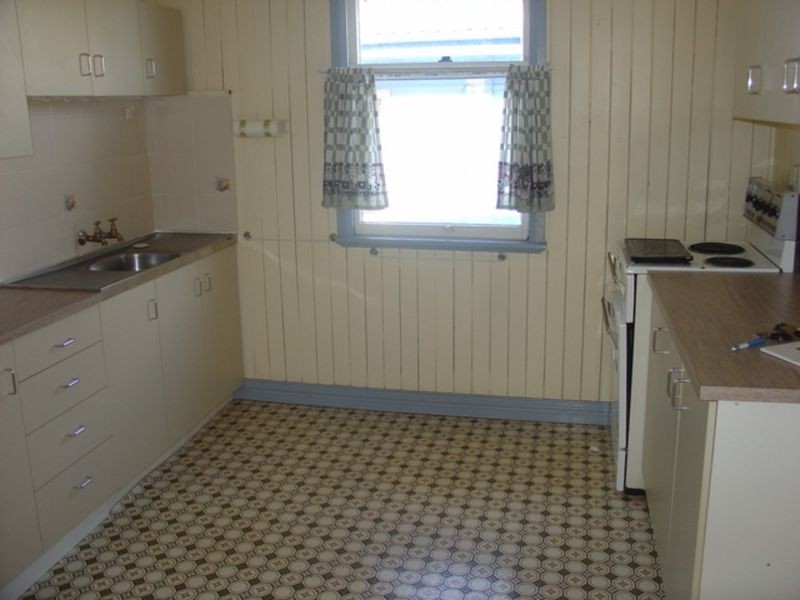 223 Days Road, Grange QLD 4051