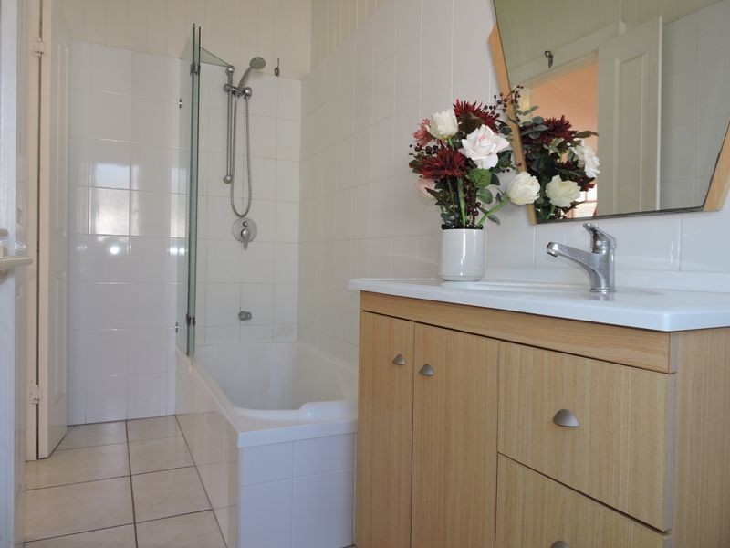 17 Swinburne Street, Lutwyche QLD 4030