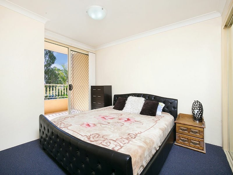 1/102 Kedron Park Road, Wooloowin QLD 4030