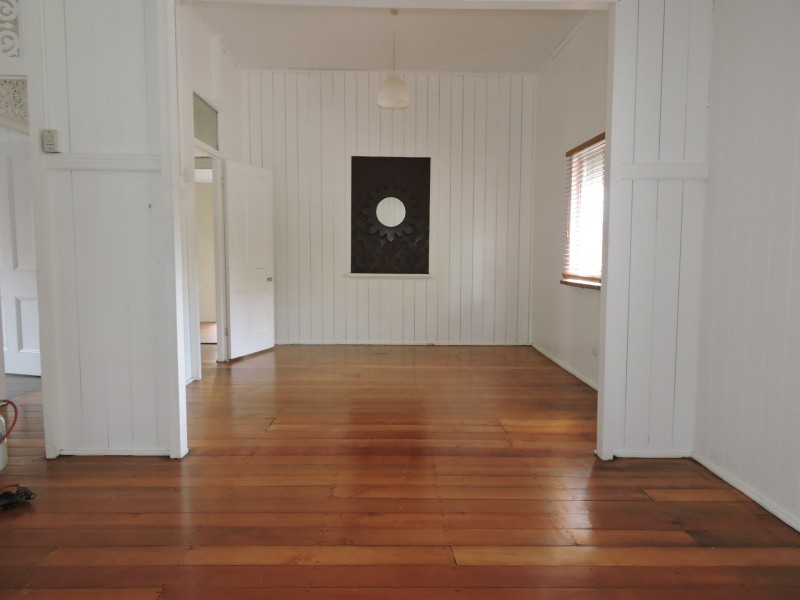 108 Kedron Park Road, Wooloowin QLD 4030