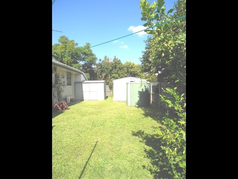 6 Maurice Street, Windsor QLD 4030