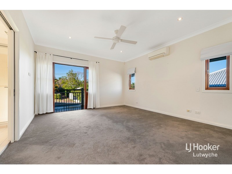 11 Beatrice Street, Bardon QLD 4065