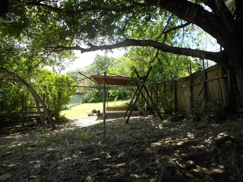 11 Gilbert Road, Windsor QLD 4030