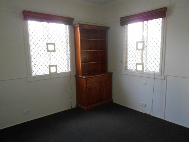 11 Gilbert Road, Windsor QLD 4030