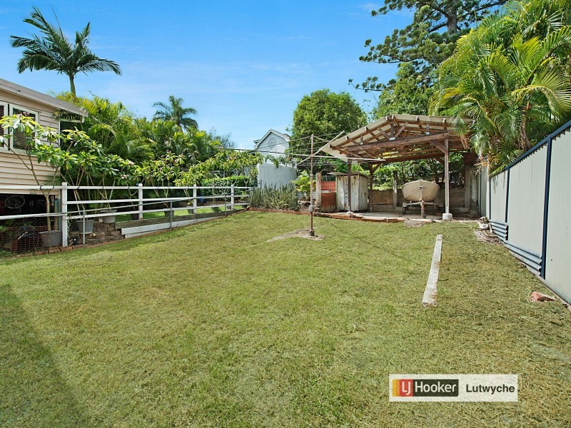 15 Ada Street, Windsor QLD 4030